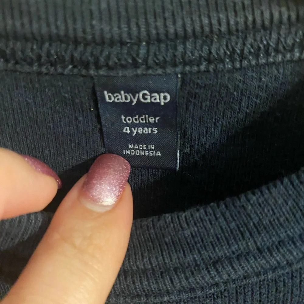 Baby‎ Gap Navy Blue Boy's ribbed crew neck long sleeve shirt size 4t